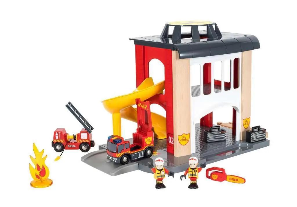 BRIO puidust tuletõrjestation lastele – mänguline kingitus – pilt 7