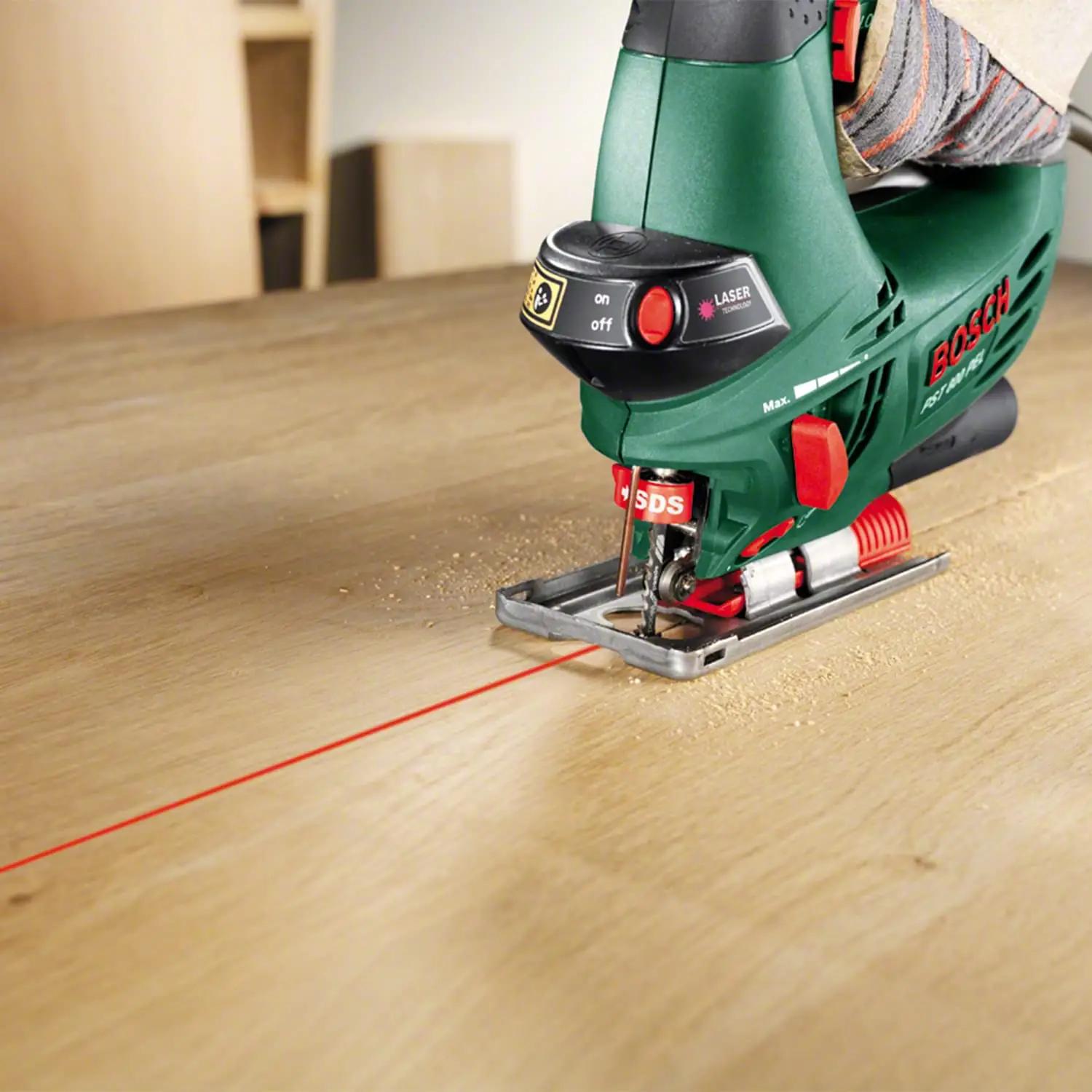 Bosch elektriline käes saag PST 800 PEL — kerge ja täpne tööriist – kasutusnäide