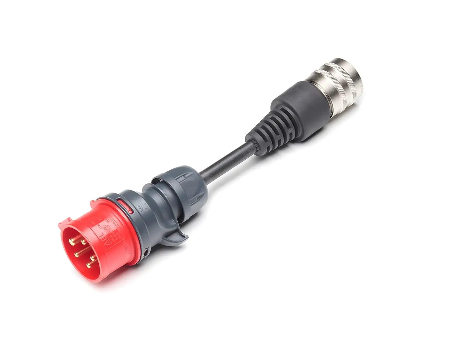 smart Juice vastupidav CEE16 adapter – 16A/400V, ideaalne reisile