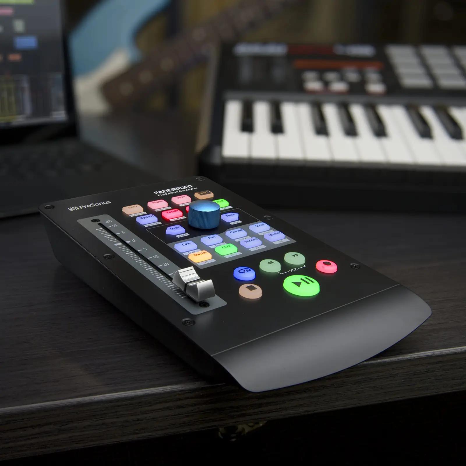 PreSonus muusikainstrumendid ja dj-tehnika Faderport V2 – pakend ja tarvikud