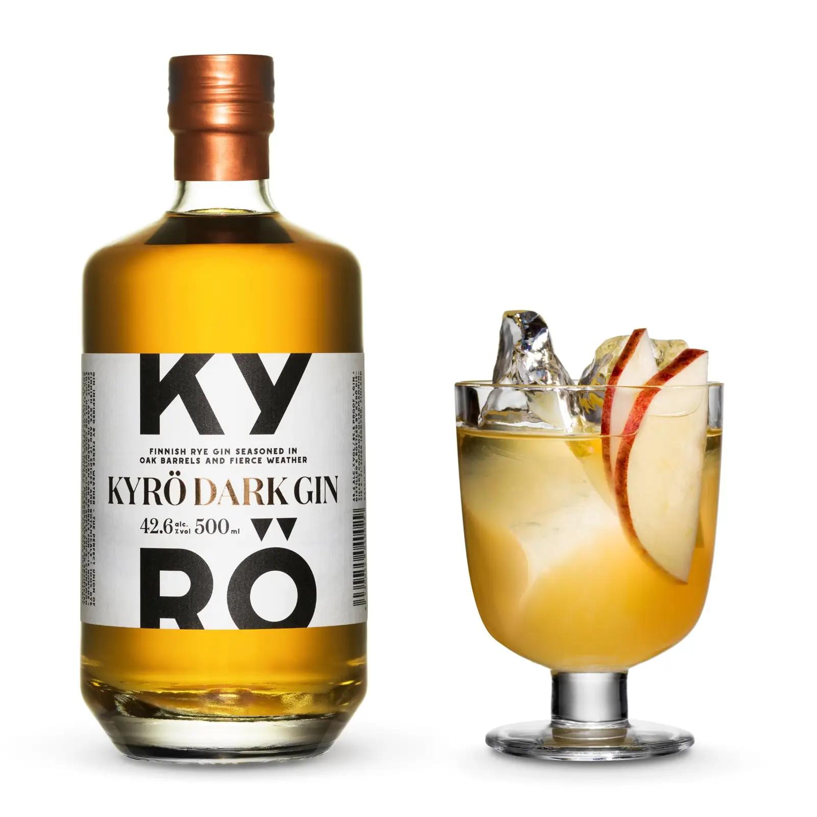 Kyrö tumedast tammest gin — rafineeritud rukkiaroom ja kink – detailne vaade