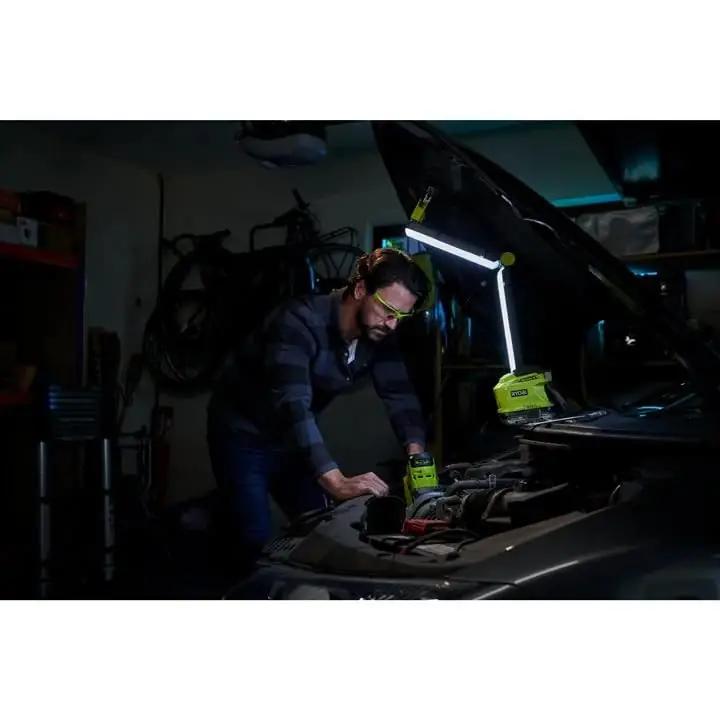 RYOBI tööriistaline LED- töövalgusti — vastupidav ja kaasaskantav – lisavaade