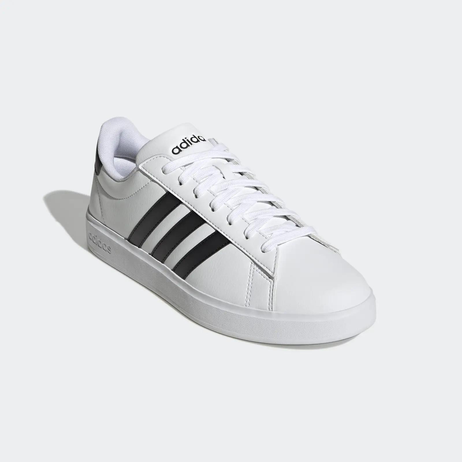 adidas klassikalised Grand Court 2.0 tossud – vastupidav sport – pilt 6