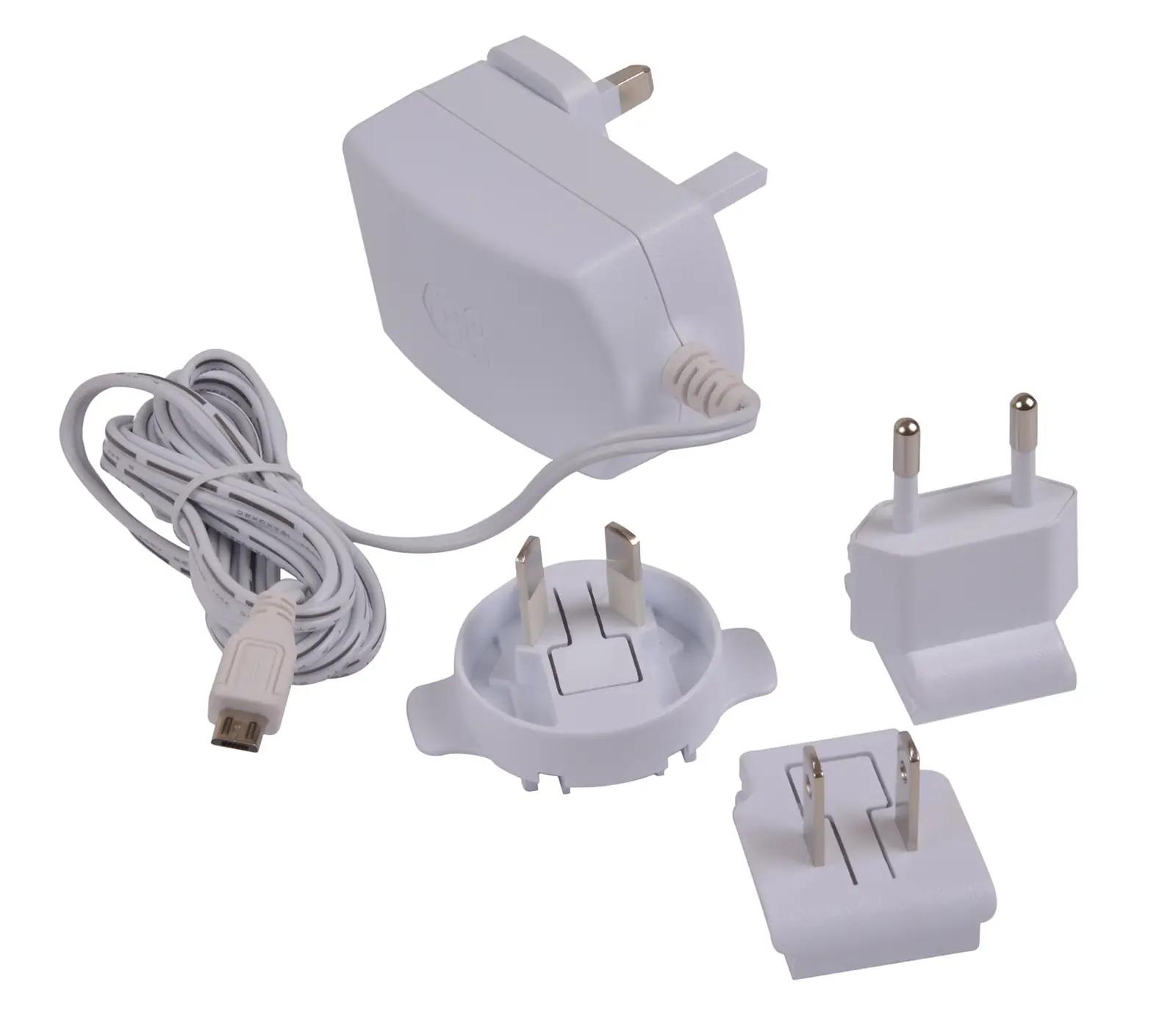 Raspberry Pi ametlik valge toiteplokk 5V 2,5A — kompaktne ja