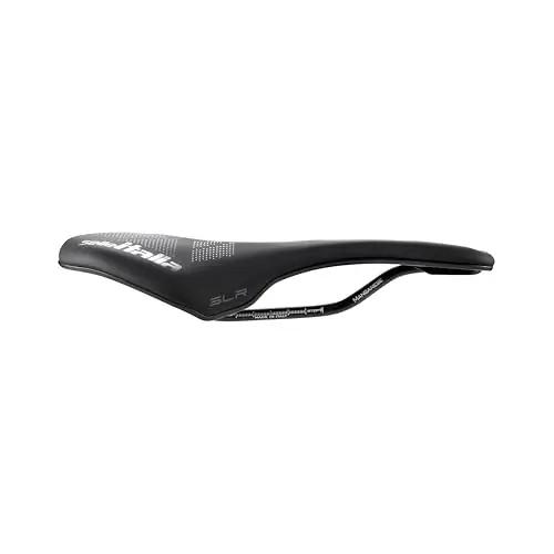 Selle Italia mugav SLR Boost TM Superflow – nahkistmepadi L3 – pakend ja tarvikud