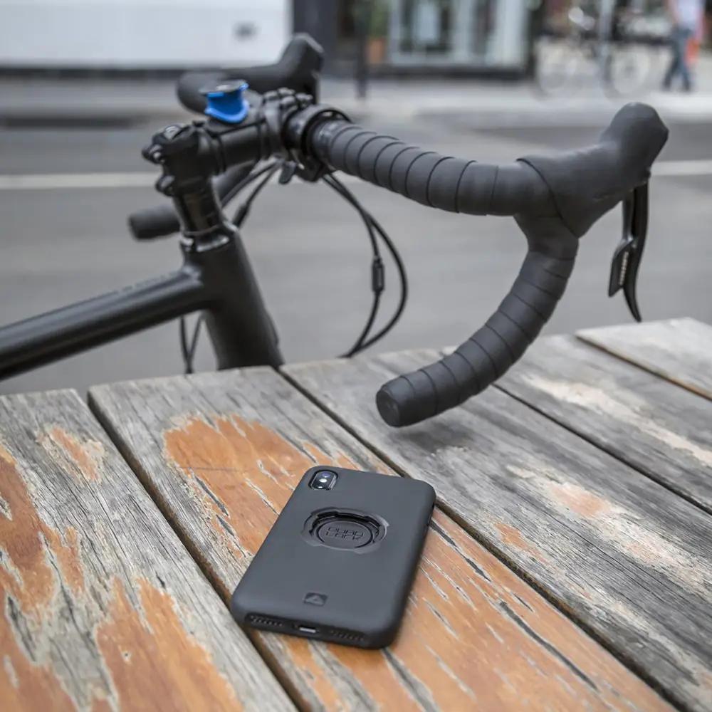 QUAD LOCK vastupidav TPU kaitseümbris — iPhone 12/12 Pro sobiv – kasutusnäide
