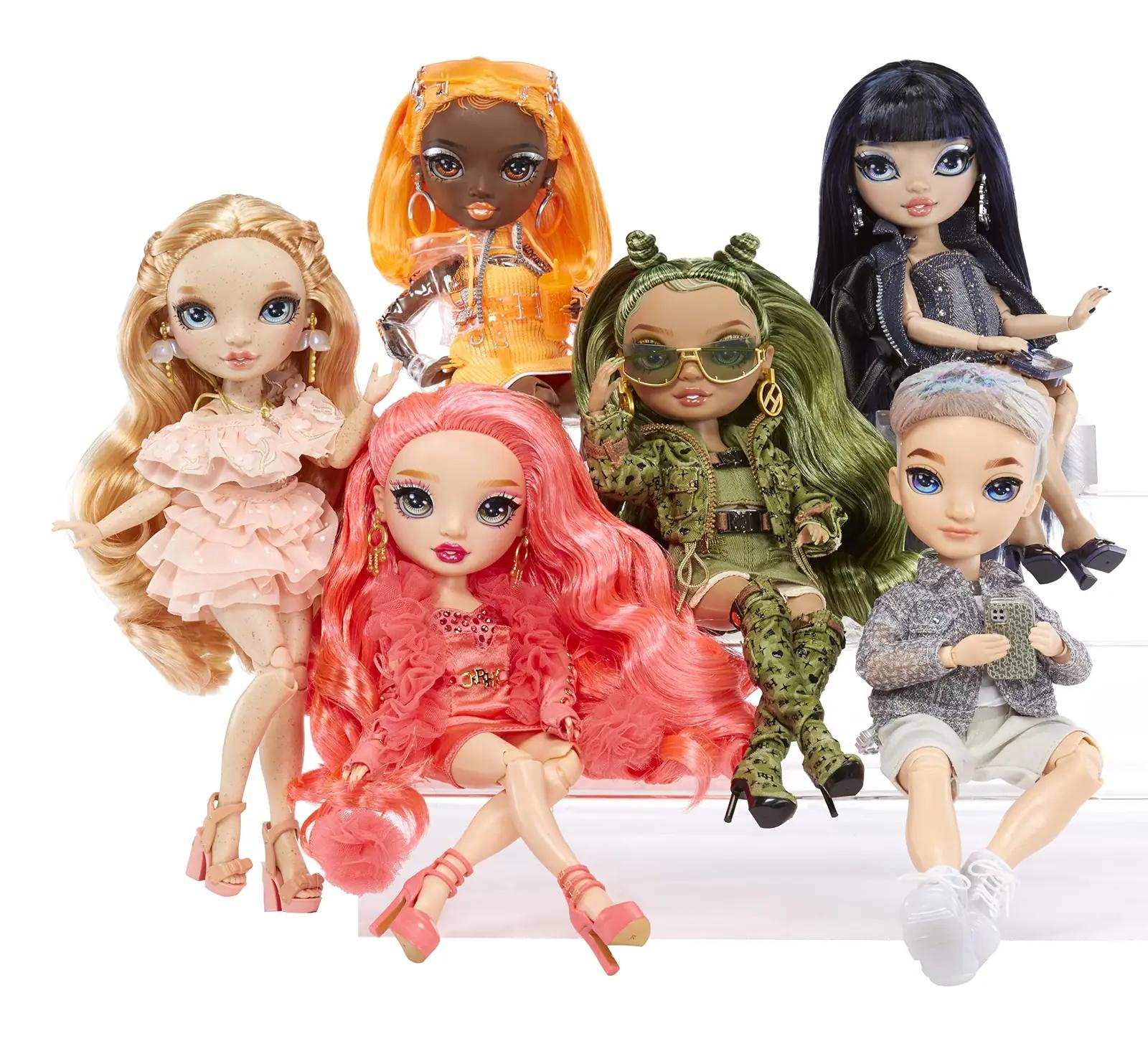 Rainbow High moe-nuku Olivia Woods — camo-roheline komplekt – pilt 6