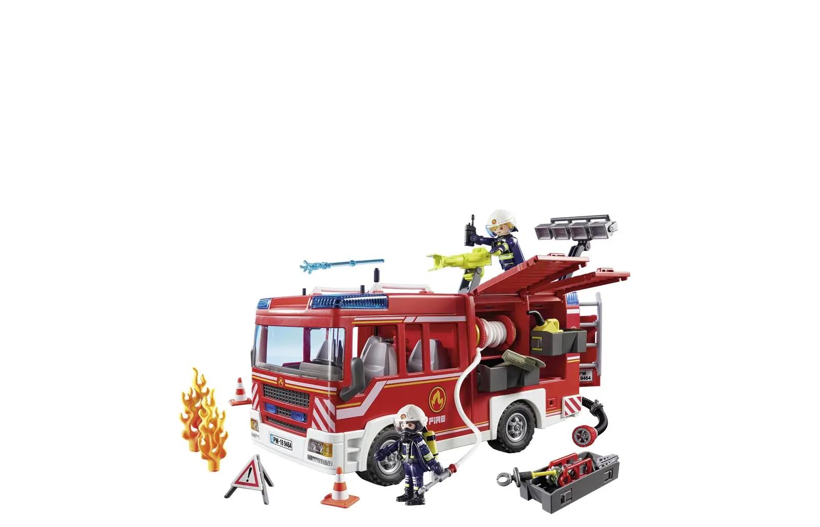 PLAYMOBIL punane tuletõrjeauto koos tule- ja heliefektiga – kasutusnäide