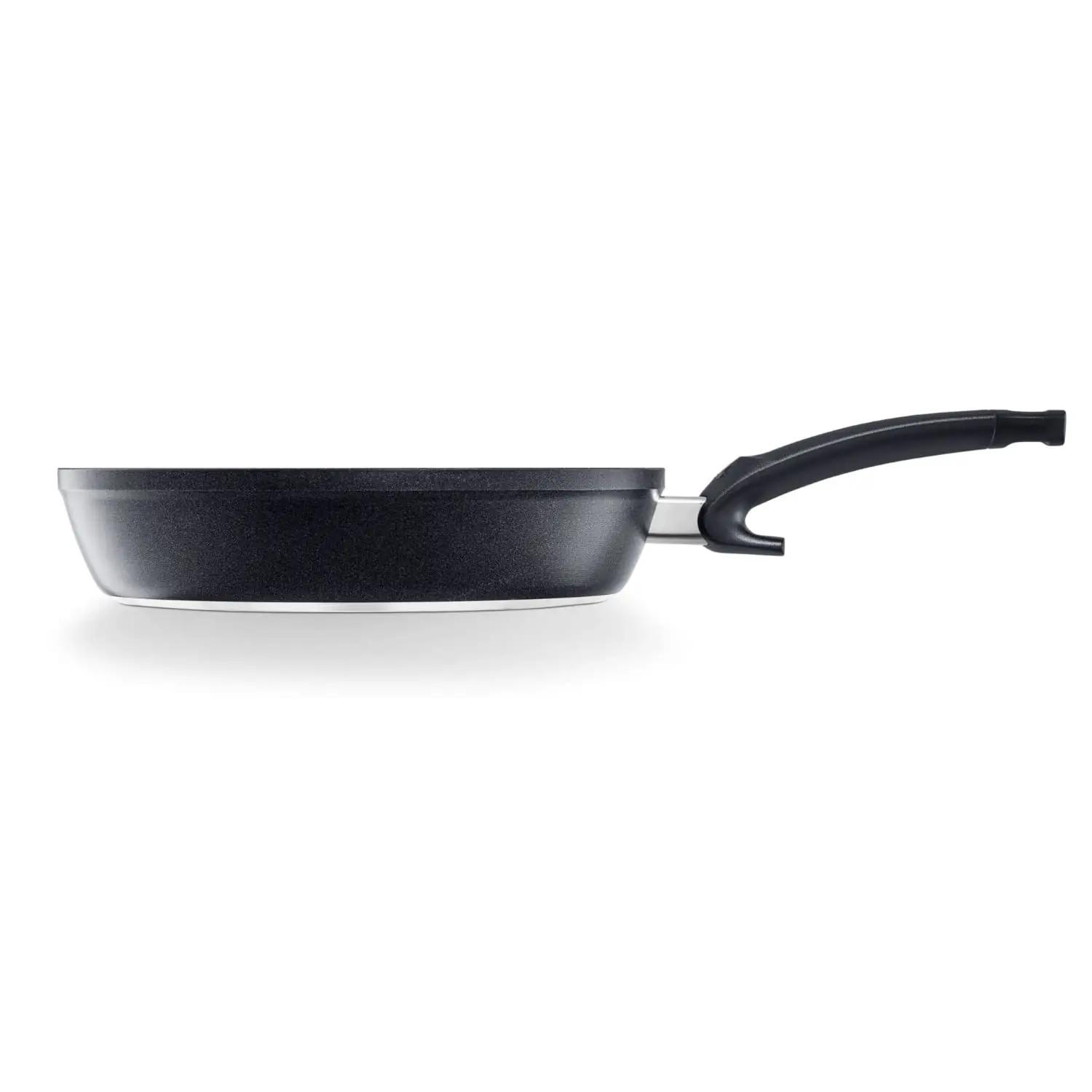 Fissler vastupidav alumiiniumist praepann 24 cm — antihaft – detailne vaade