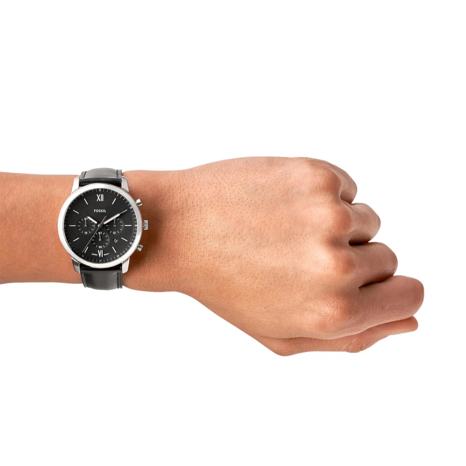 Fossil meeste käekell 44 mm teras/nahk – elegantne kingitus – kasutusnäide