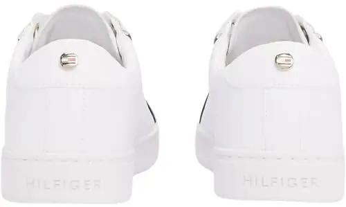 Tommy Hilfiger valged nahast vabaajajalatsid – detailne vaade