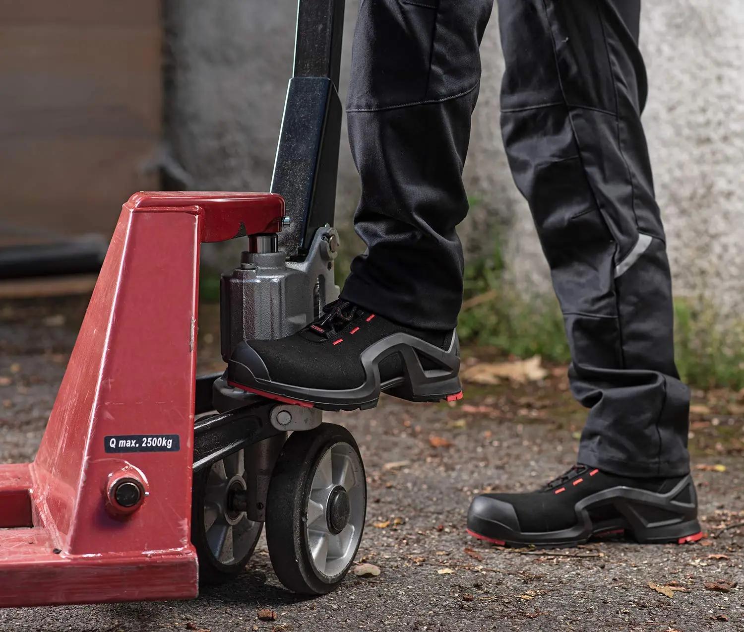 Uvex töökinnasjalats tugevast mikroveluurist – turvaline 44 – lisavaade