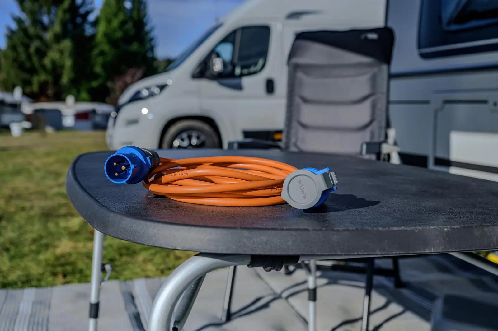 Brennenstuhl vastupidav väliskaabel 10 m — turvaline – pilt 7