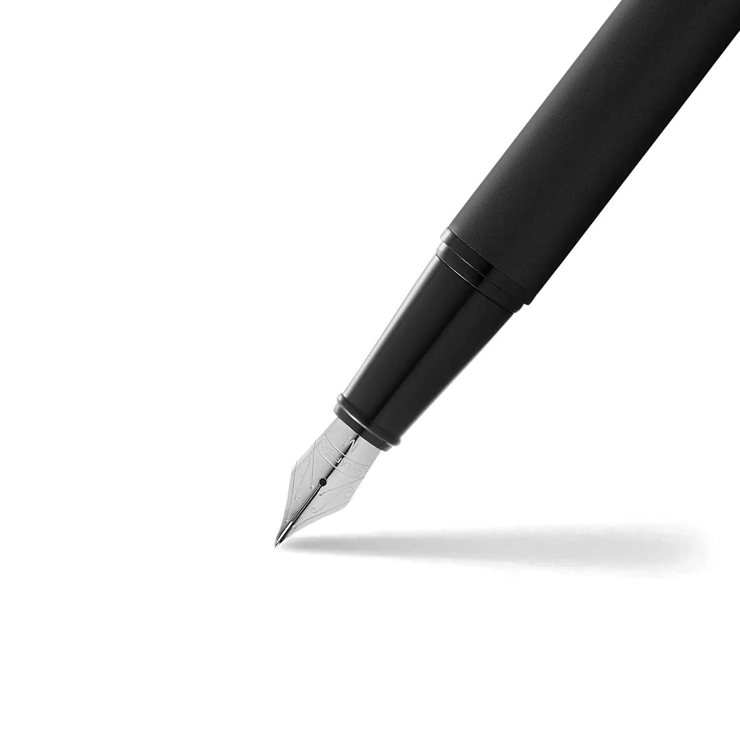 Sheaffer mattmust täitepliiats – elegantne kirjutuskingitus – pakend ja tarvikud