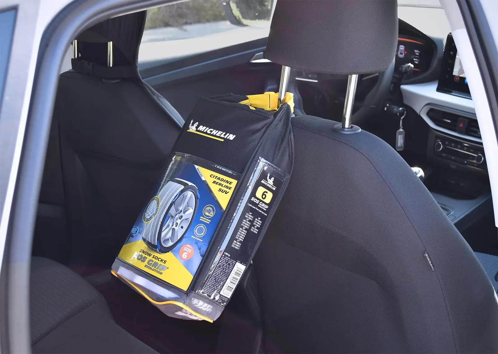 MICHELIN tekstiililised lumisokid EVO5 — lihtne paigaldus – kasutusnäide