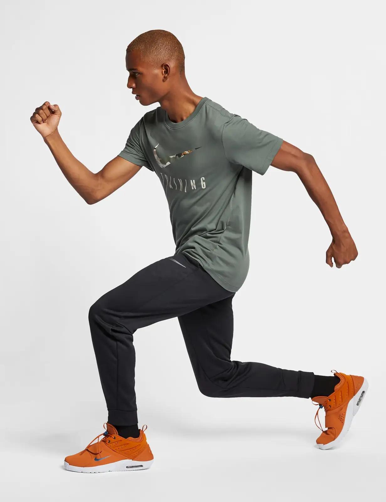 NIKE pehme puuvillane sportpüksid — mugavus ja liikumisvabadus – pakend ja tarvikud