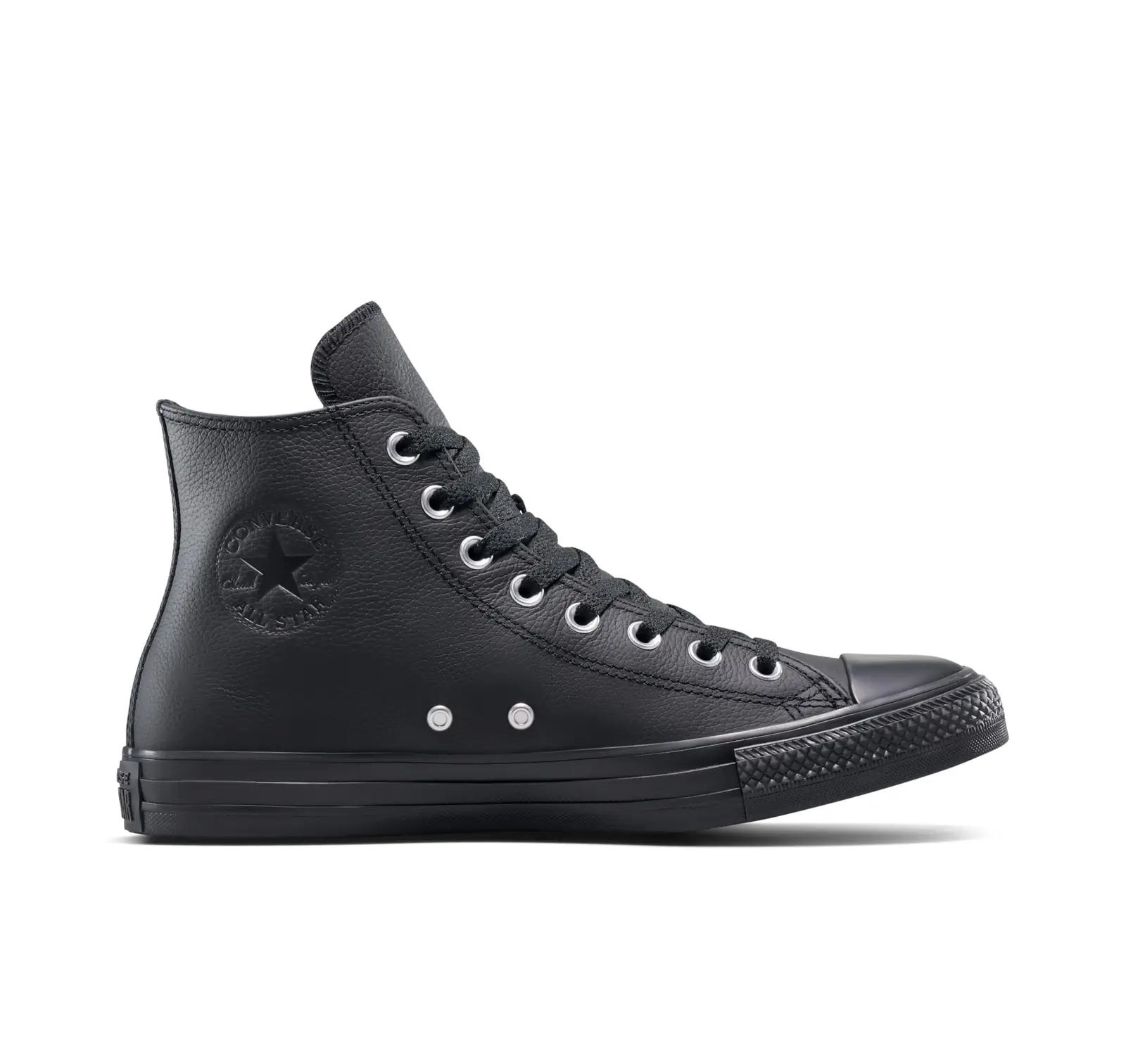 Converse kõrge säärega tekstiilsneaker — mugav vabaaja jalanõu