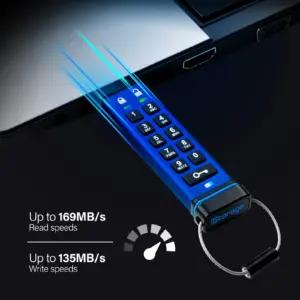 iStorage IS-FL-DA3-256-8 usb-mälupulgad – detailne lähivaade