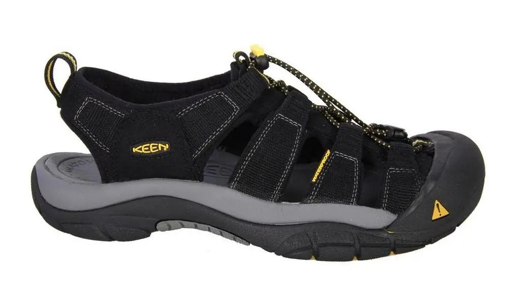 KEEN veepüsivad trekking-sandaalid mugavaks matkaks