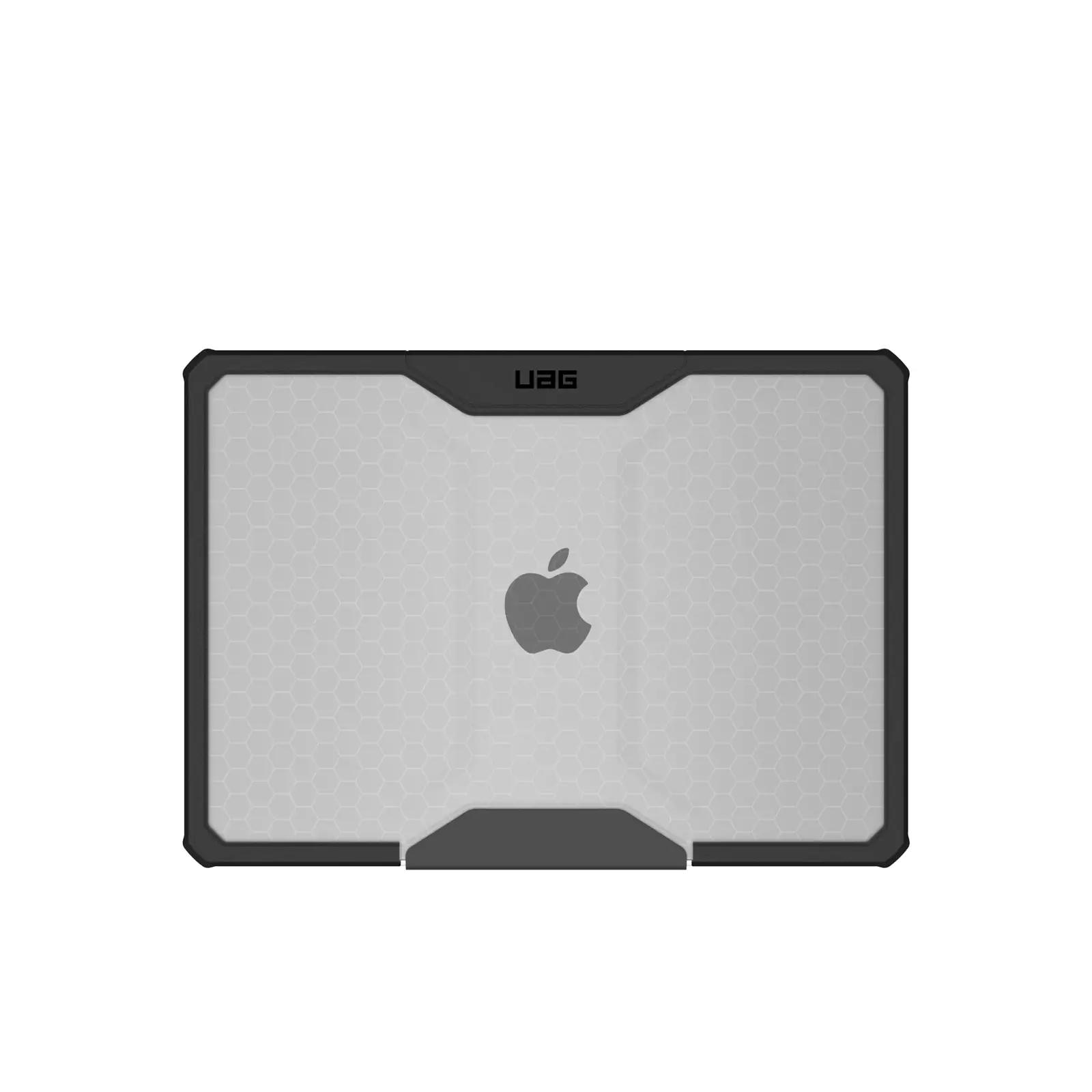 URBAN ARMOR GEAR vastupidav kaitsekest MacBook Air 13″ – kasutusnäide