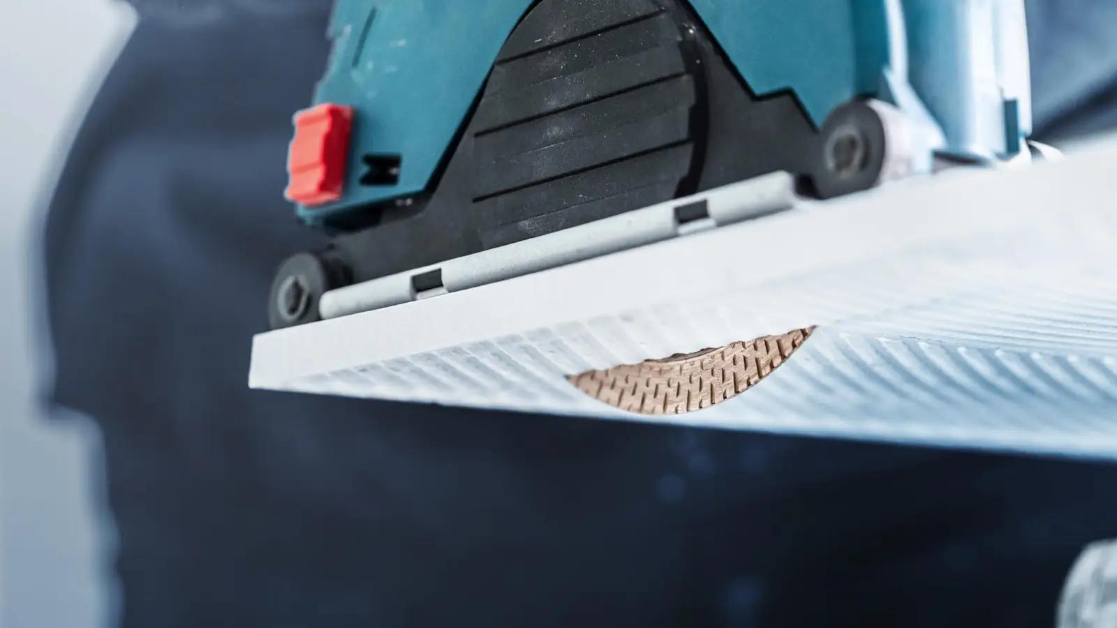 Bosch EXPERT HardCeramic: vastupidav diamantlõikeketas Ø125 – lisavaade
