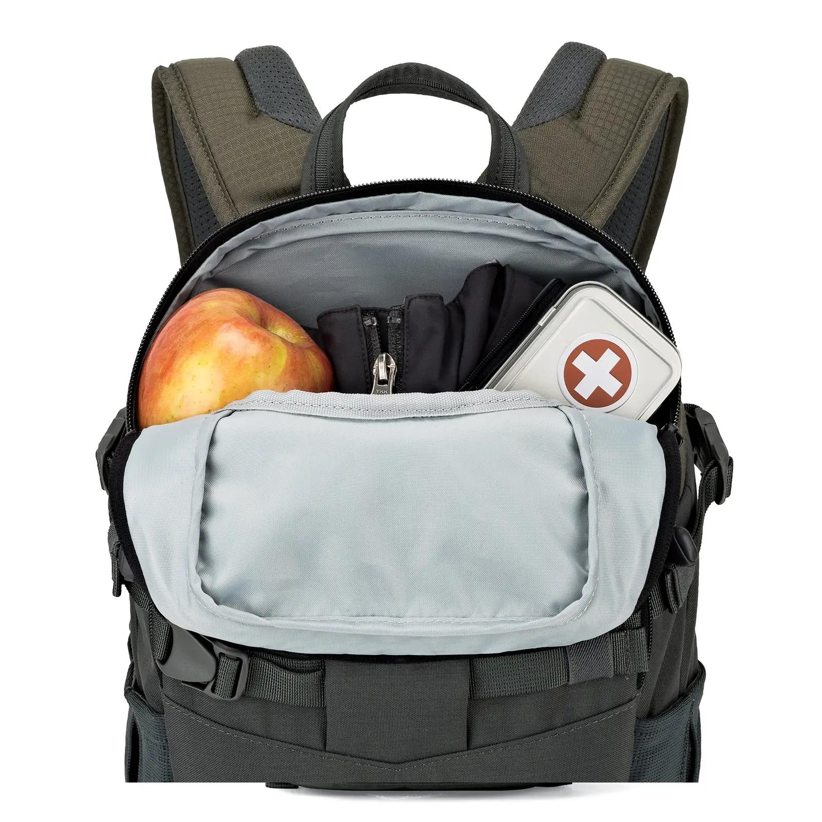 Lowepro kerge ja kaitsev Flipside Trek kaamerakott – pilt 6