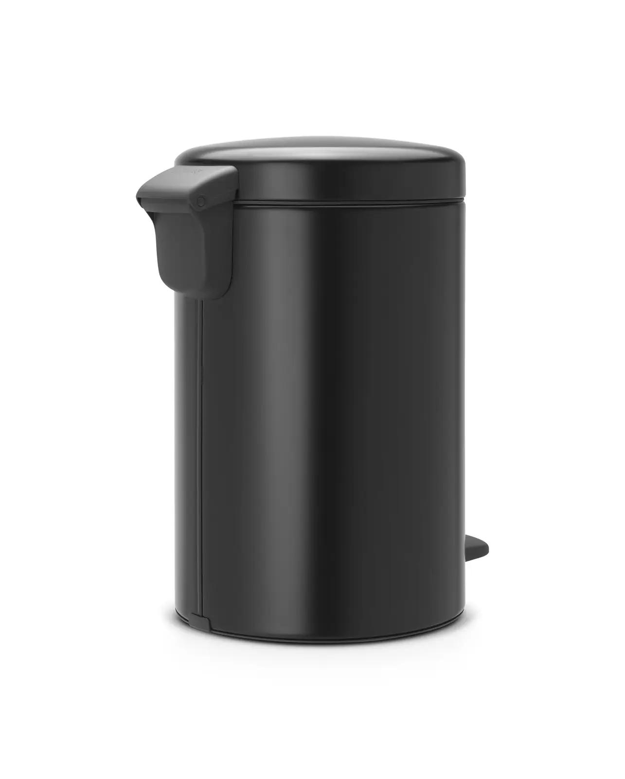Brabantia matt must prügikast 12 L — vastupidav ja stiilne – kasutusnäide