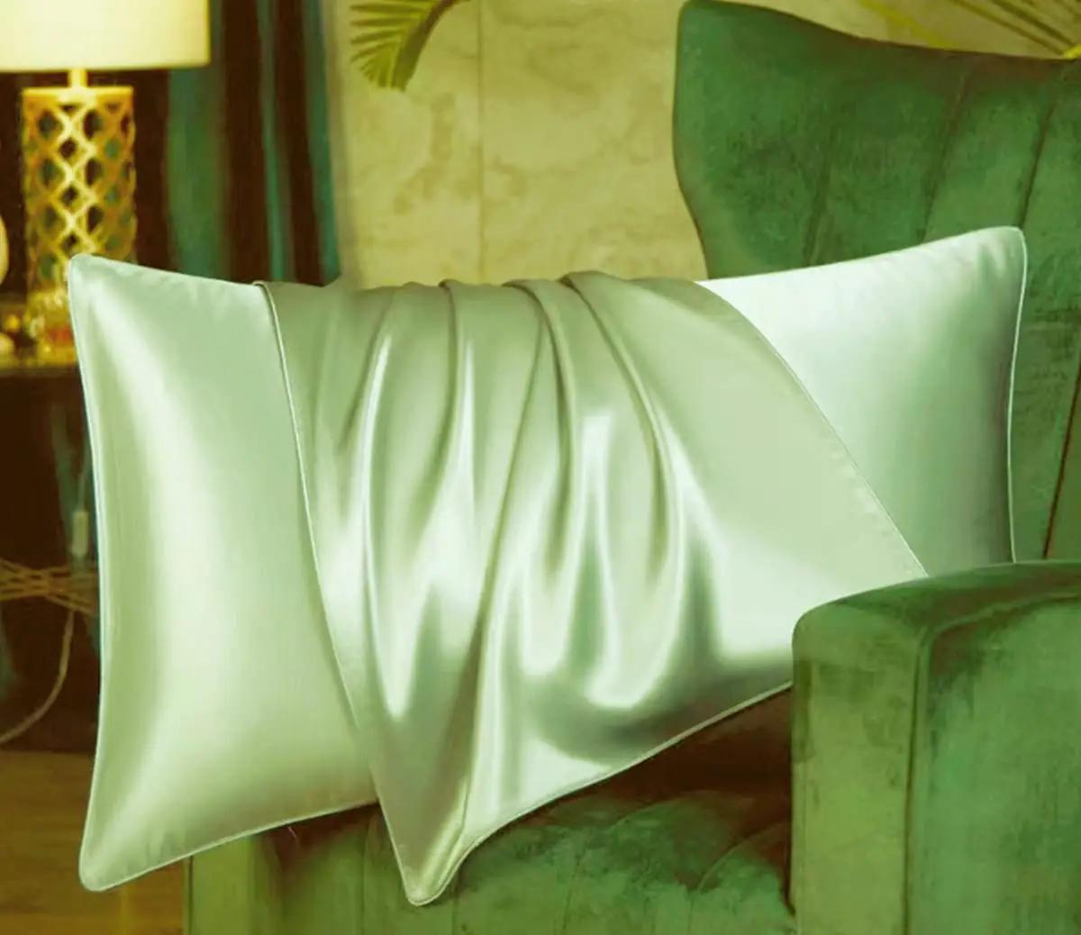 Juwenin Home silk-plws padjapüürid – toote esivaade