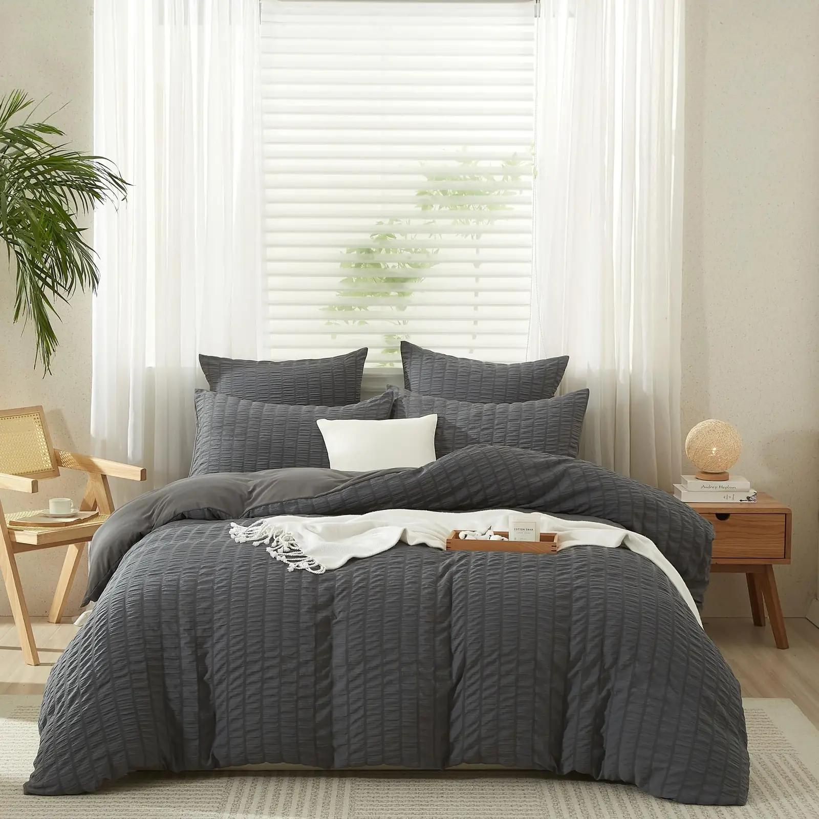 Gezu elegantne seersucker voodipesu 240×260 cm – pehme hall