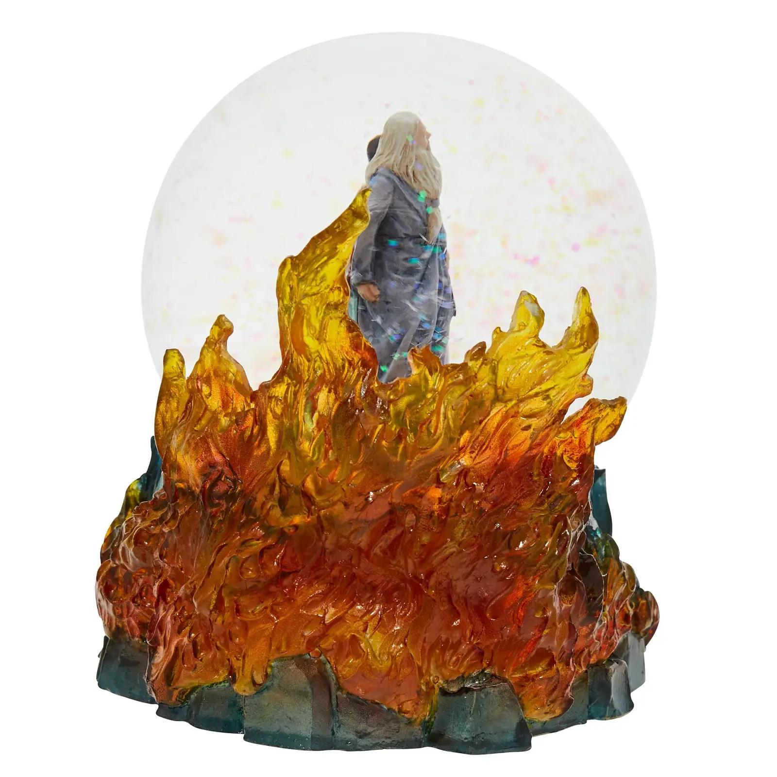 Enesco dekoratiivne lumepall – Harry Dumbledore kujuga kingitus – kasutusnäide