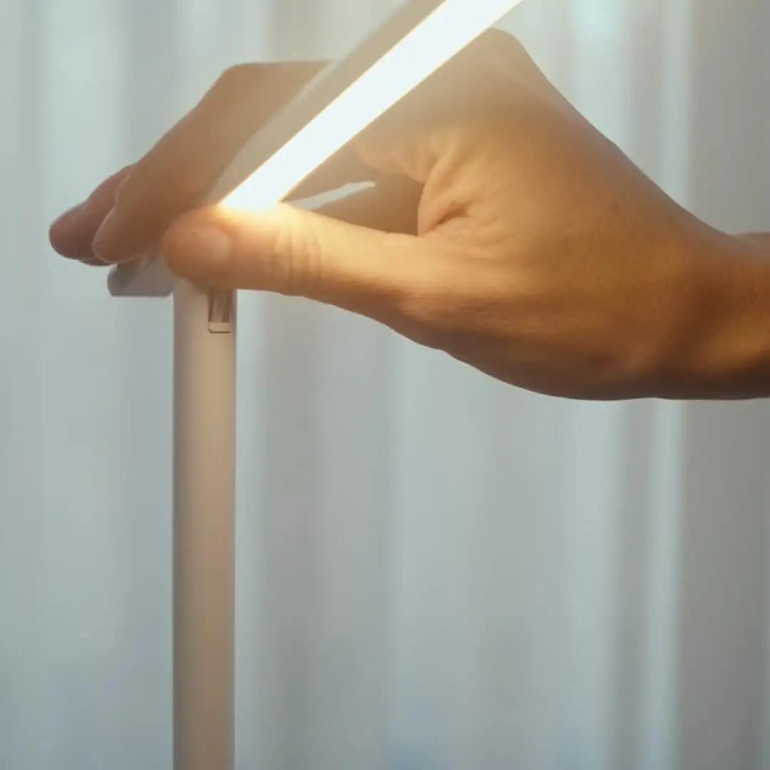 FORLIGHT valge alumiiniumlaualamp – laualambid – lisavaade