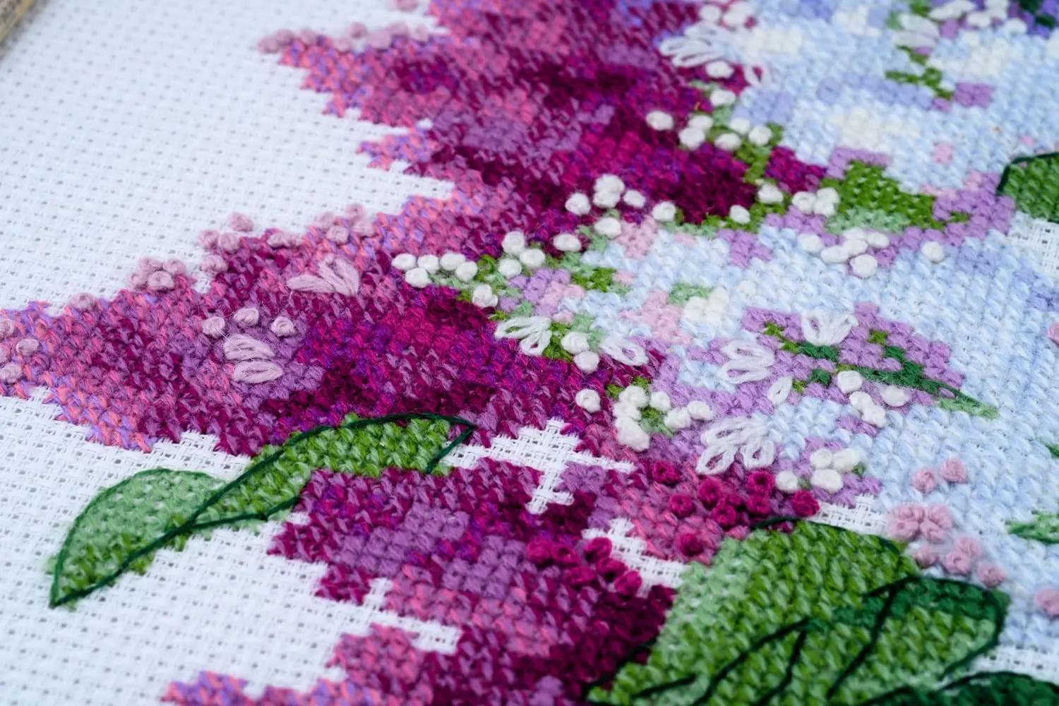 Riolis õrn Lilac Blossoms ristpistekomplekt — puuvillane boho – pakend ja tarvikud
