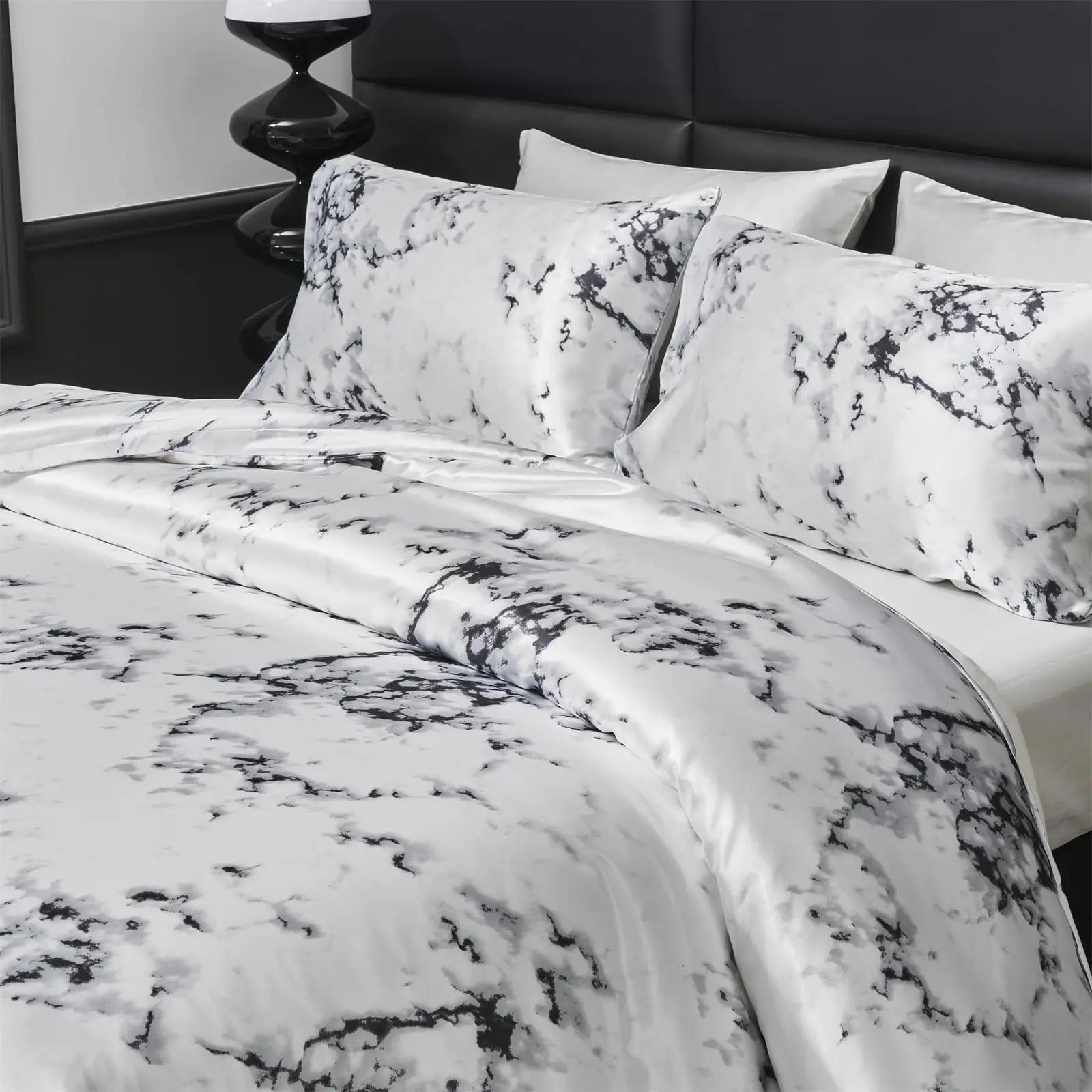 Gezu elegantne marmor-satiin voodikate 140×200 cm – pakend ja tarvikud