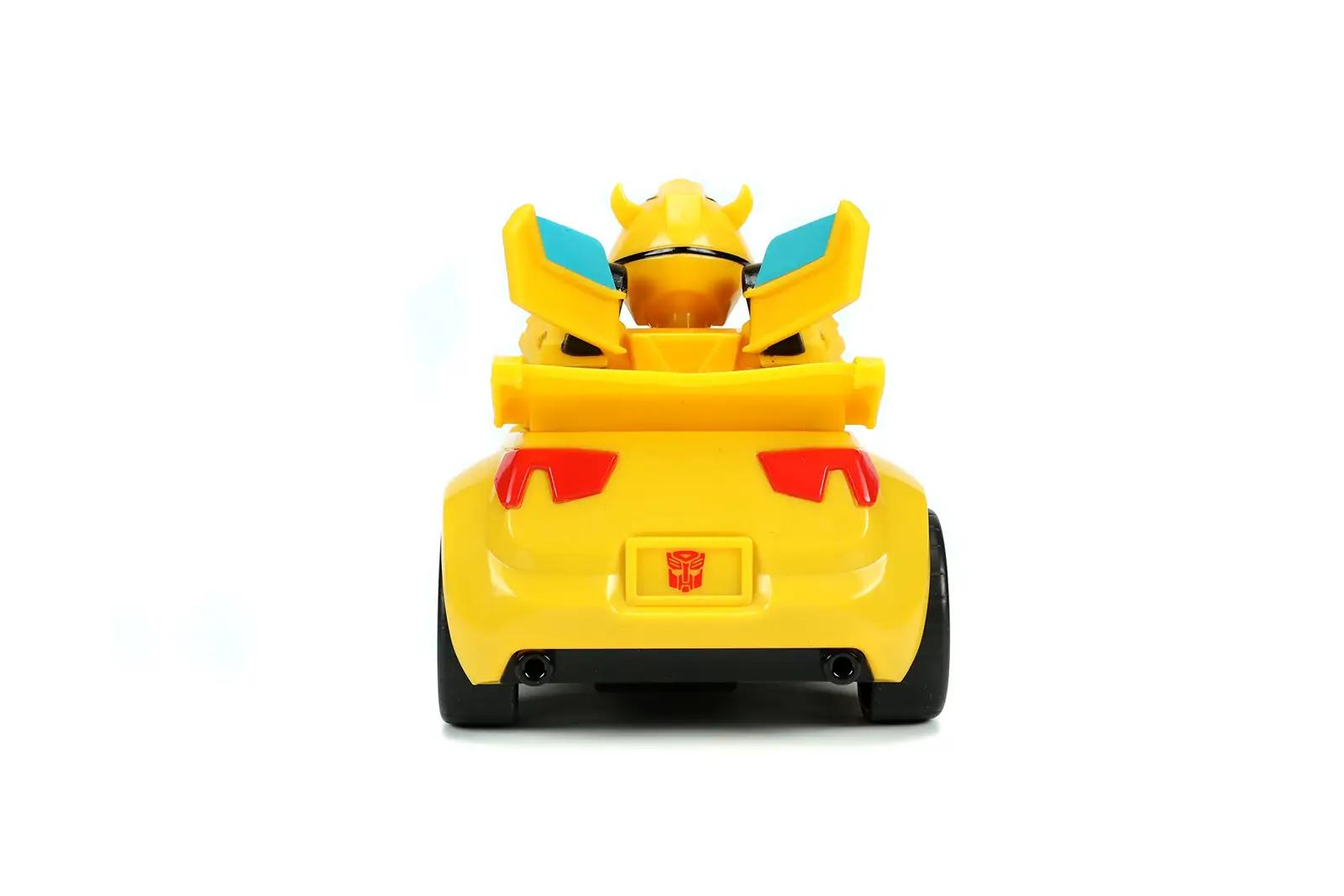 Jada plastmassist RC-auto Bumblebee – mängu ja kingiidee – pilt 6