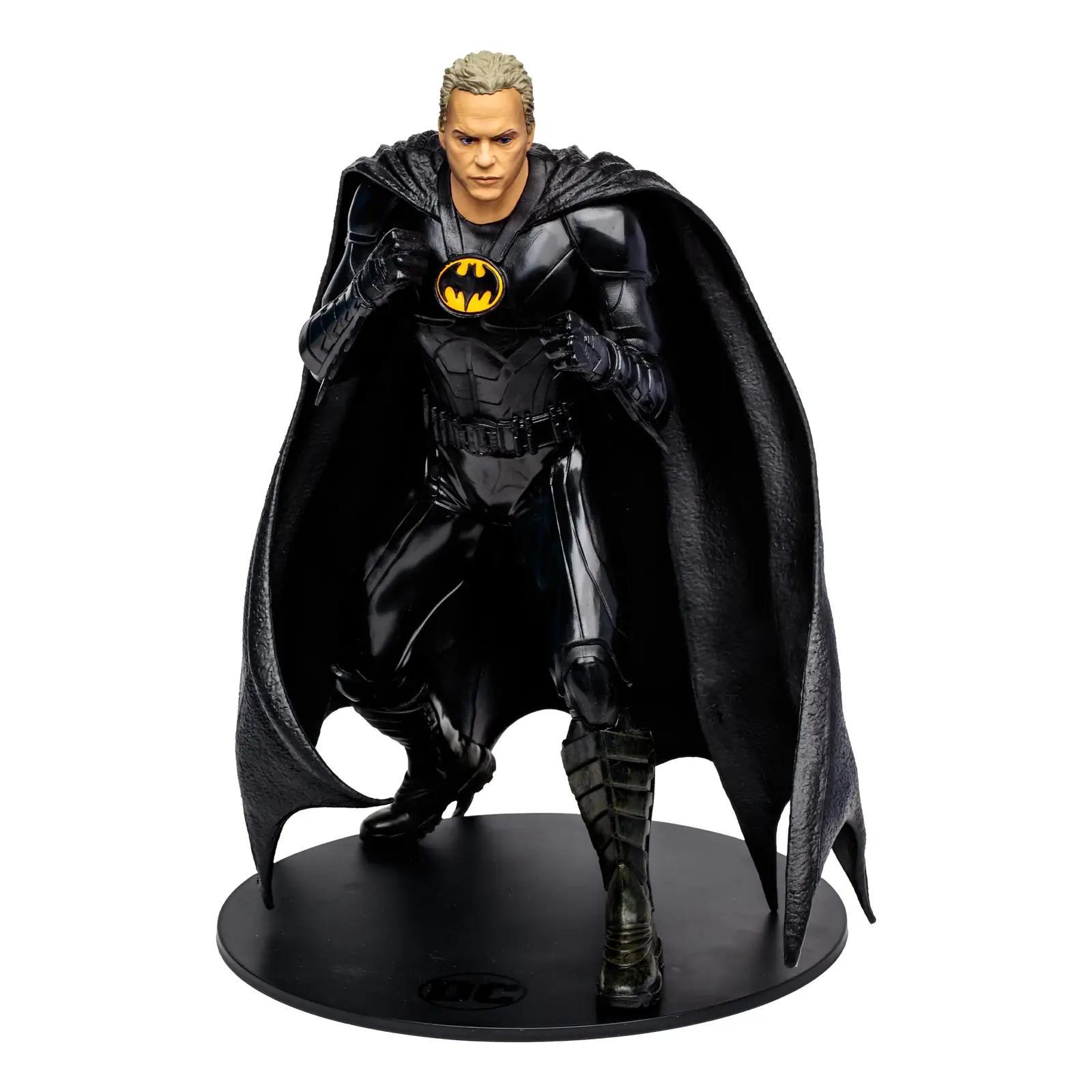 McFarlane vastupidav action-figuur Batmani kujuga – pakend ja tarvikud