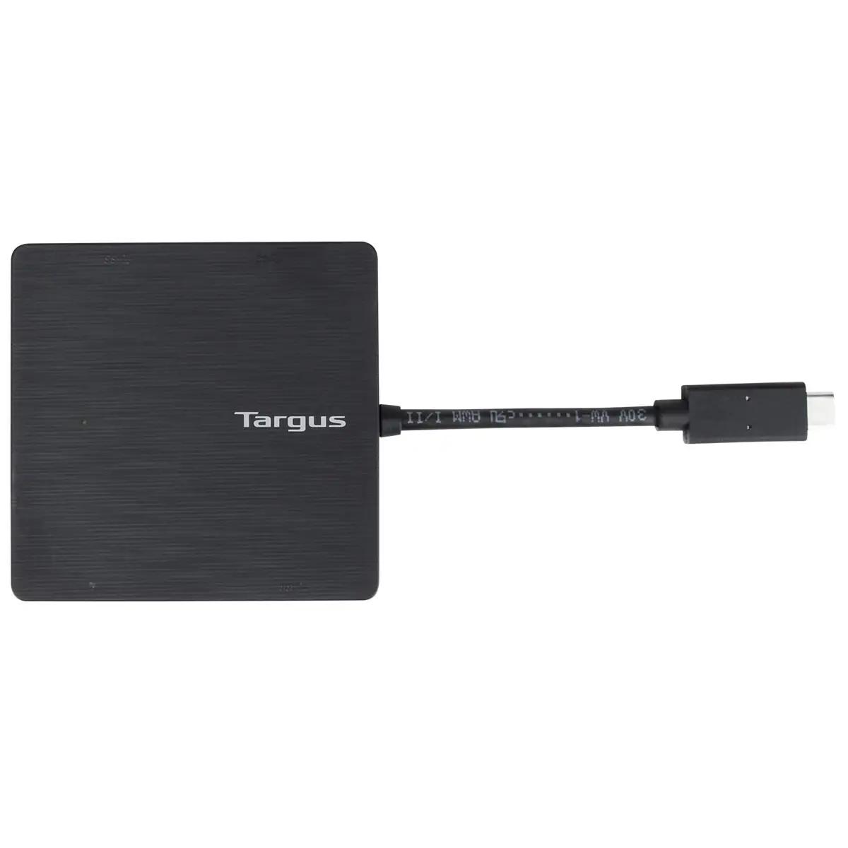 Targus USB-C hub – kompaktne 3x USB‑A ja 1x USB‑C toide – kasutusnäide