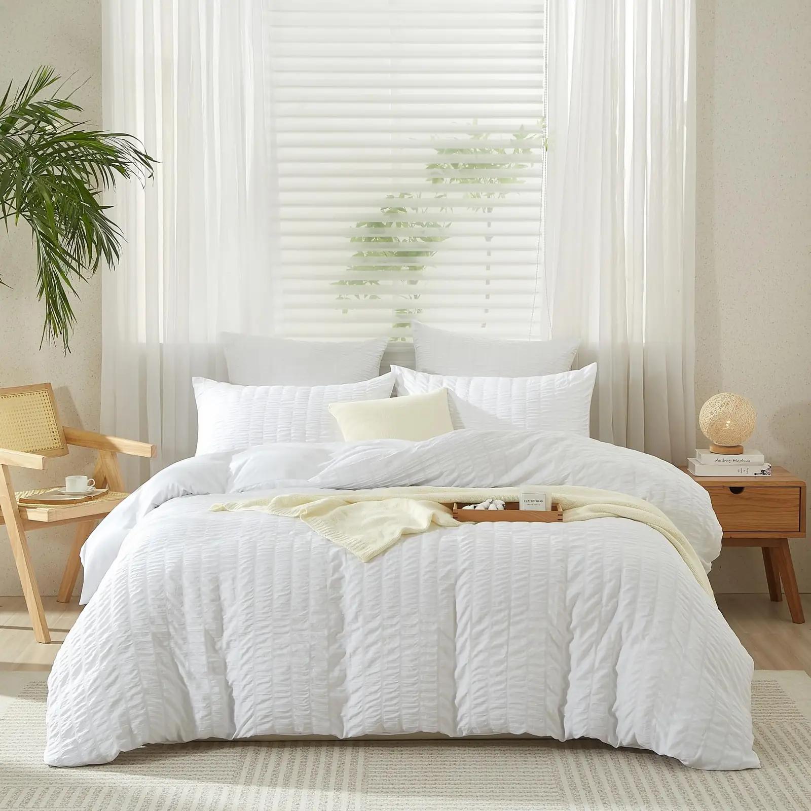 YASMENG pehme mikrofibrist voodipesu 240×260 cm – detailne vaade