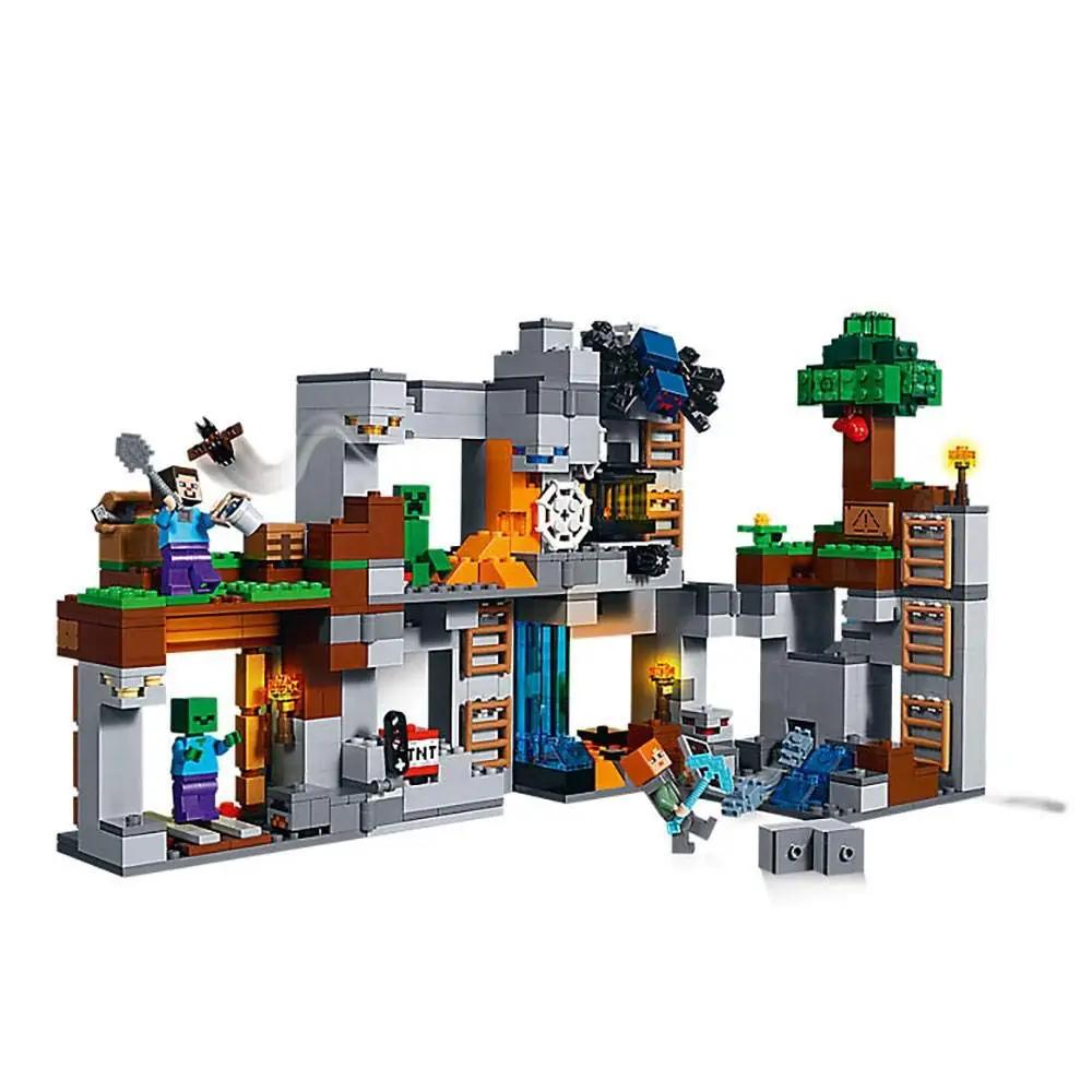 LEGO mängukomplekt: Minecraft Bedrock seiklus, kingitus ideeks – detailne vaade