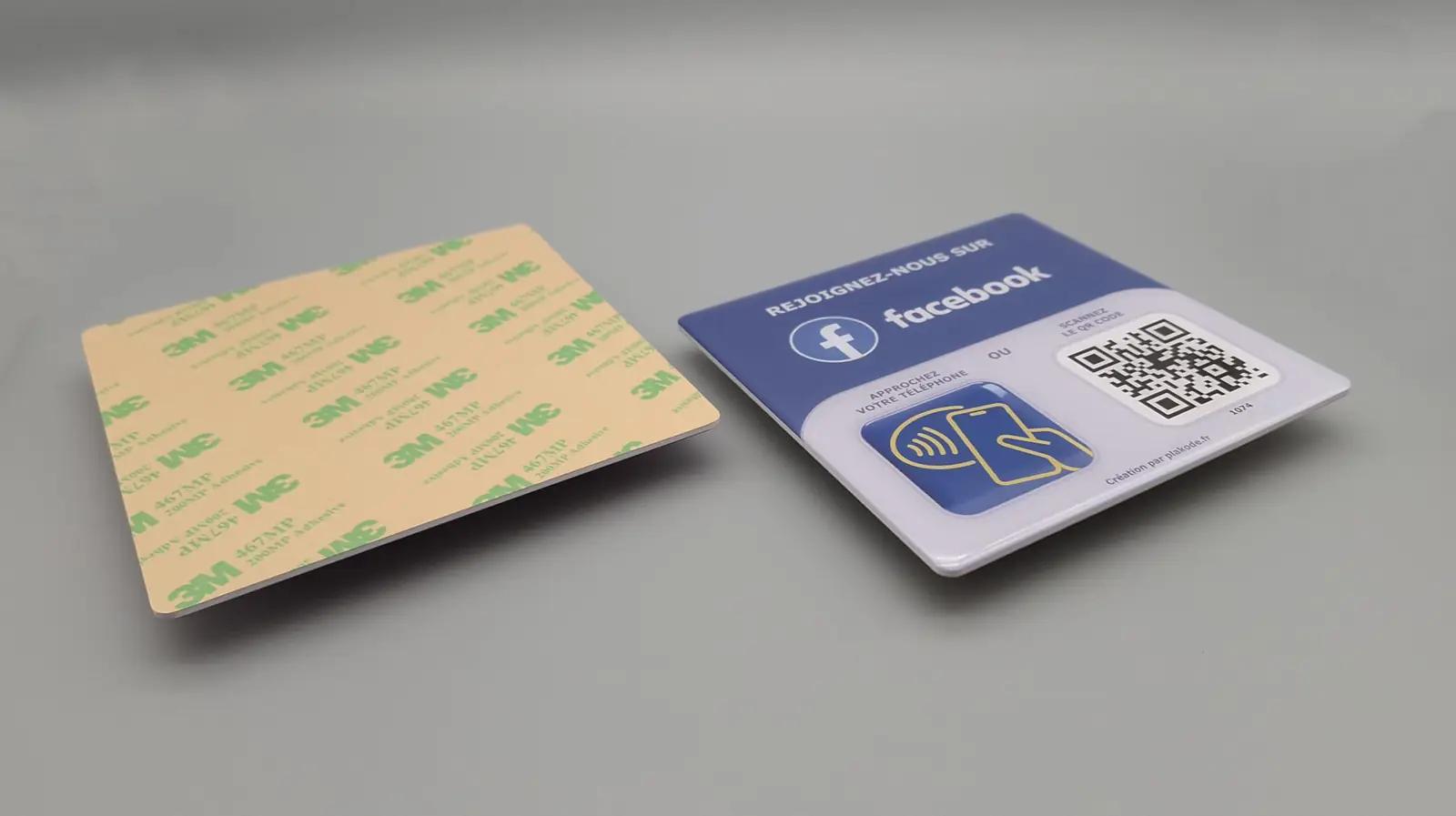 Plakode PVC-epoksü silt 12×12 cm – digitaalne kohalolek – pakend ja tarvikud