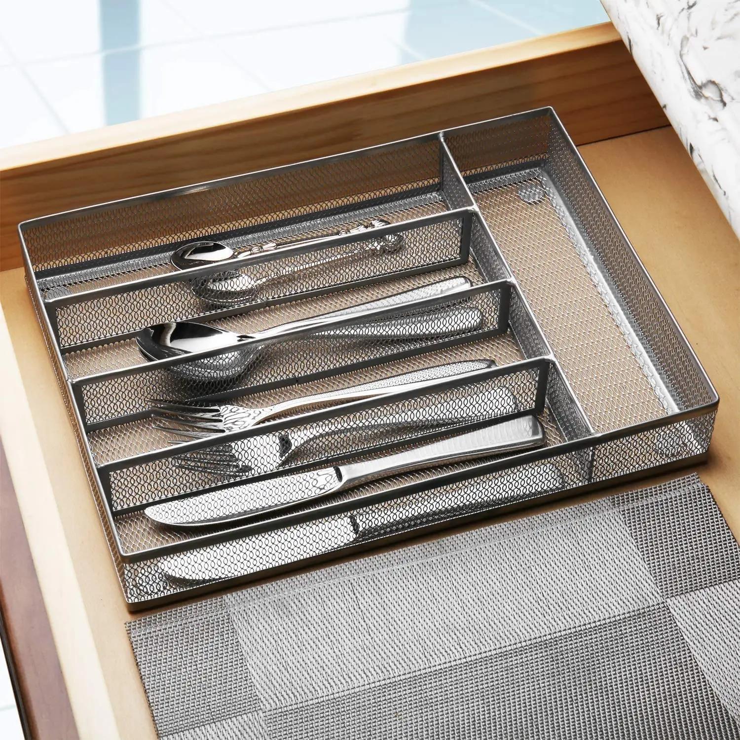 JANE EYRE Cutlery Trays_Sliver bestekisisesed jaotused – detailne lähivaade