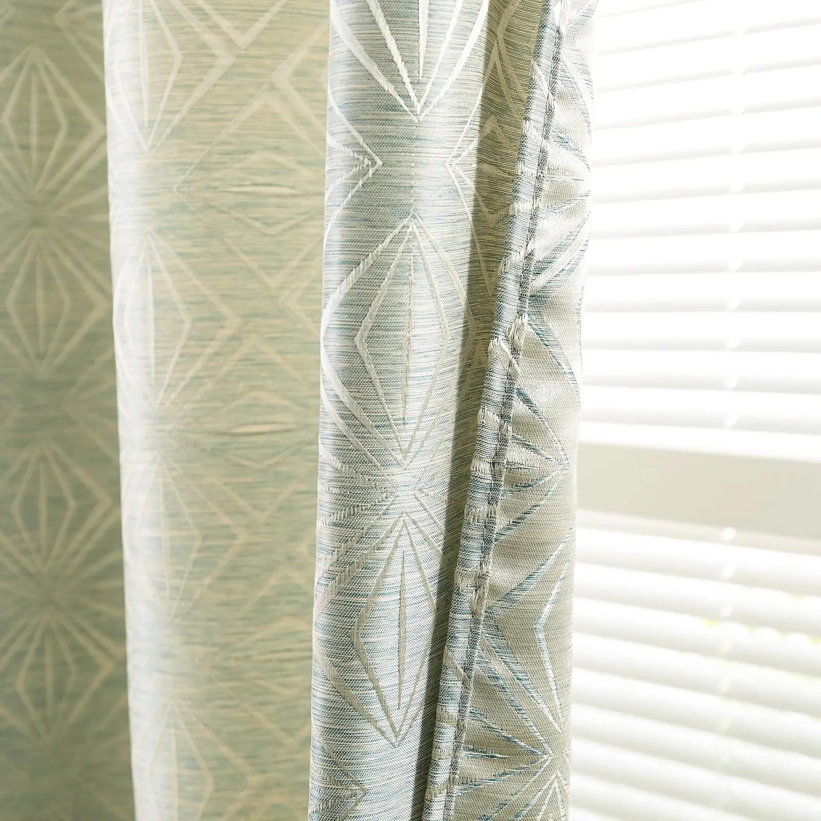 GIRASOLE HOME Jacquard-pimekardinad kaunistamiseks ja – kasutusnäide