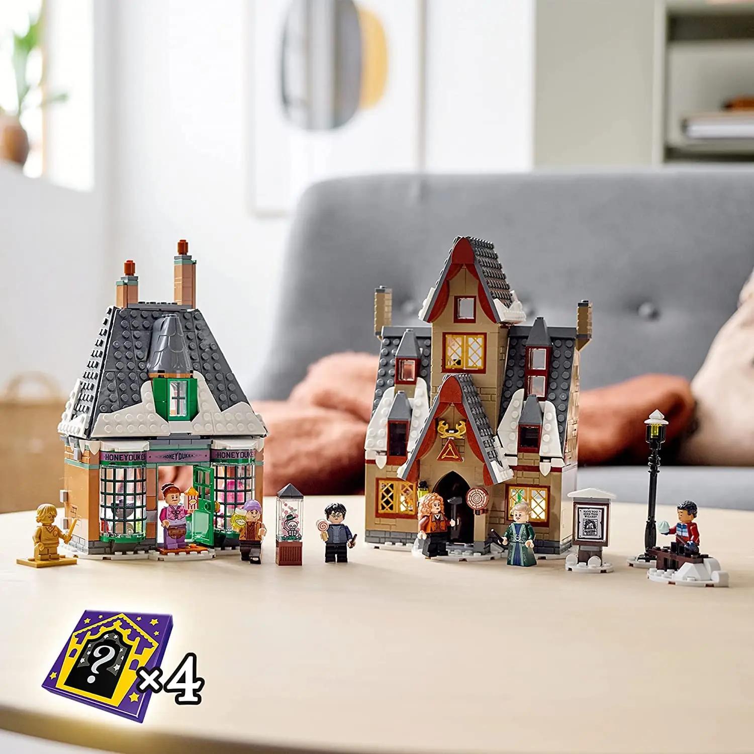 LEGO Harry Potter puidust mängukomplekt Hogsmeade’i küla – lisavaade