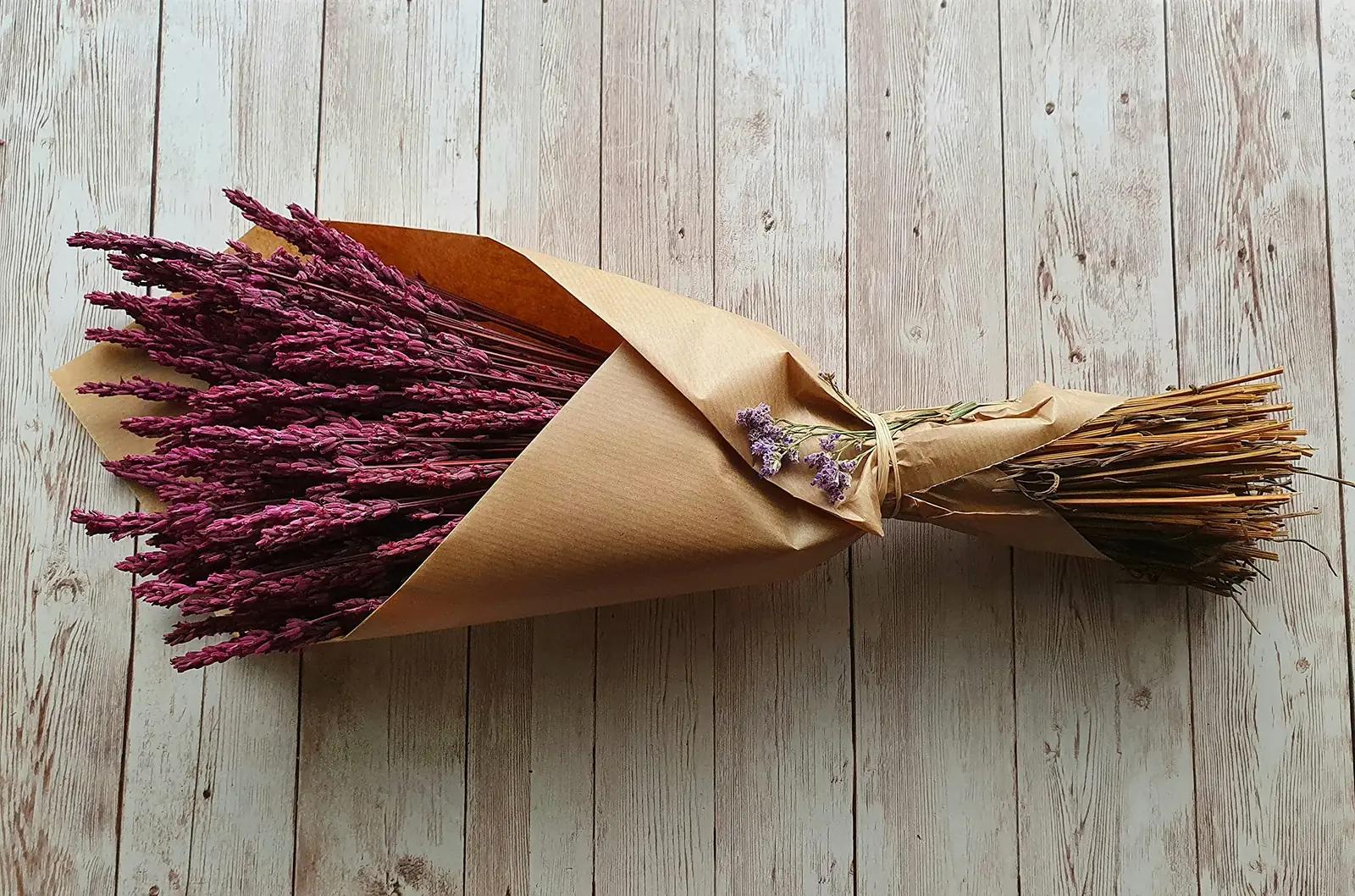 Lavanda Experience säilitatud lavendibukett — dekoratiivne ja – pakend ja tarvikud