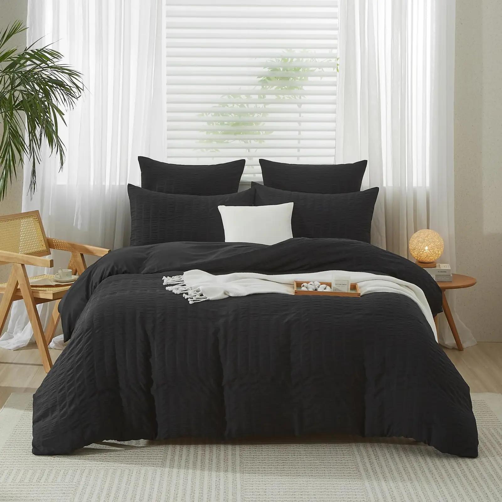 YASMENG pehme mikrofibervoodipesu 240×260 cm musti triibe – detailne vaade