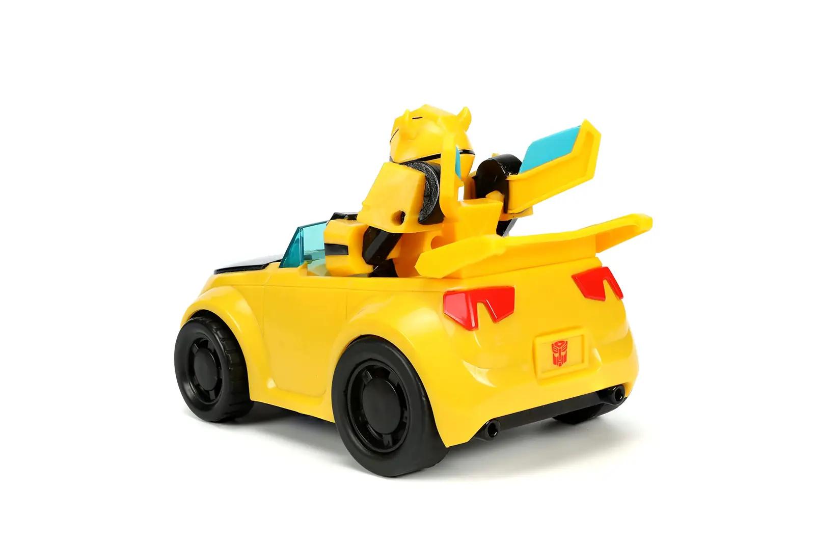 Jada plastmassist RC-auto Bumblebee – mängu ja kingiidee – lisavaade