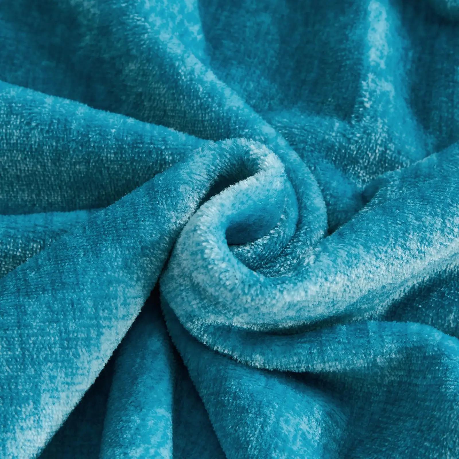 YASMENG soojast mikrofibrist voodipesu 240×260 cm – detailne vaade