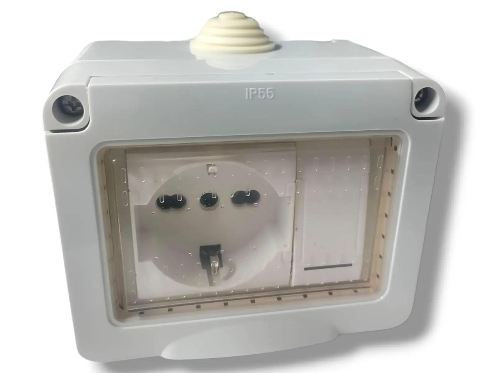 Terryshop74 valge IP55 kast koos Schuko-pesa ja lüliti