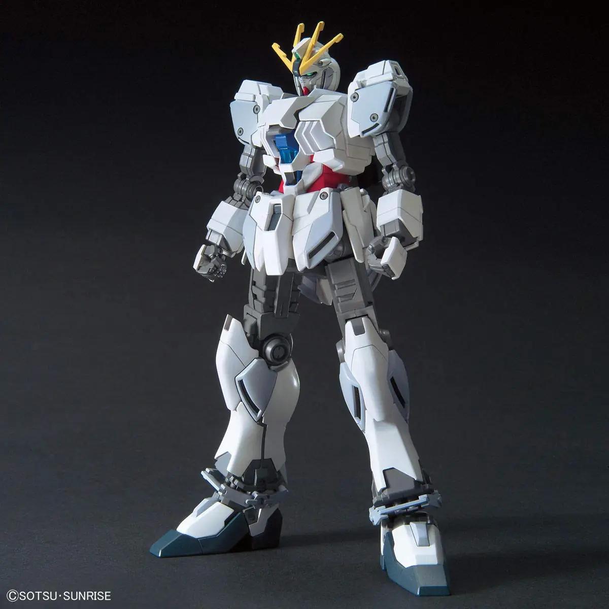 BANDAI SPIRITS värvikas figuurikomplekt — detailne mudel – pakend ja tarvikud