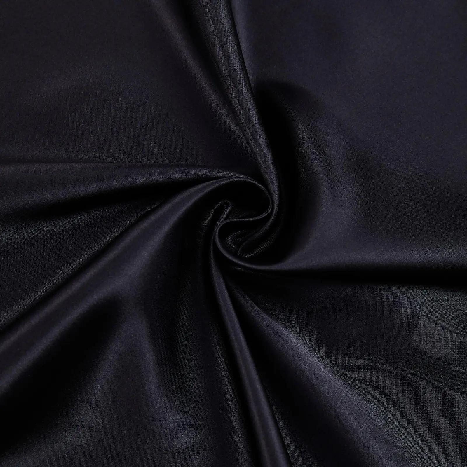 YASMENG siidjas satiinist voodipesu 160×200 cm – kasutusnäide
