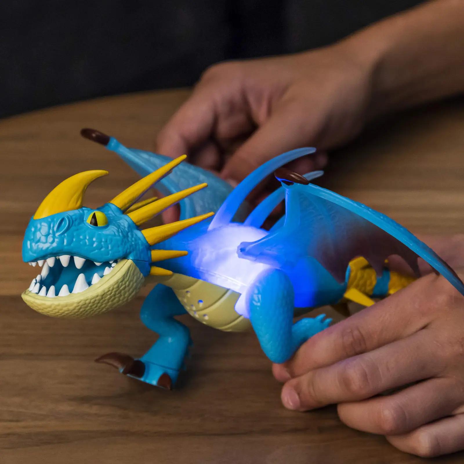 Dragons pehme plastmassist mängu- ja kollektsioonidraakon – kasutusnäide